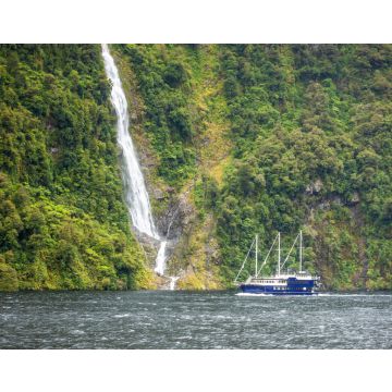 Lais Puzzle - Wasserfall am Doubtful Sound im Fiordland National Park in Neuseeland - 40, 100, 200, 500, 1.000 & 2.000 Teile