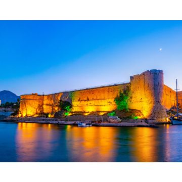 Lais Puzzle - Blick auf den Sonnenuntergang über der Burg von Kyrenia, Nordzypern - 40, 100, 200, 500, 1.000 & 2.000 Teile