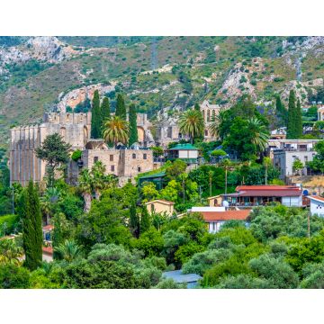 Lais Puzzle - Blick auf das Dorf Bellapais in der Stadt Girne in Nordzypern - 40, 100, 200, 500, 1.000 & 2.000 Teile