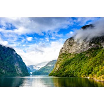 Lais Puzzle - Blick von der Fähre auf den schmalsten Fjord Norwegens - 2.000 Teile