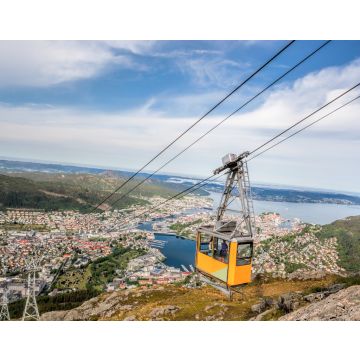 Lais Puzzle - Ulriken-Seilbahn in Bergen, Norwegen. Wunderschöne Aussicht von der Spitze des Berges - 40, 100, 200, 500, 1.000 & 2.000 Teile