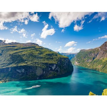 Lais Puzzle - Fjord Geirangerfjord mit Kreuzfahrtschiff, Norwegen - 40, 100, 200, 500, 1.000 & 2.000 Teile