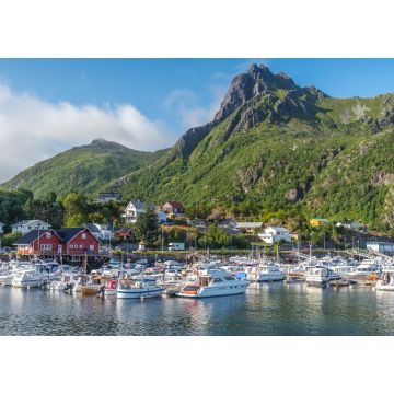 Lais Puzzle - Blick auf die Stadt Svolvaer, Norwegen, Lofoten-Inseln, schöne Sommerlandschaft, Häuser und Yachten vor einem Hintergrund von Bergen - 1.000 Teile