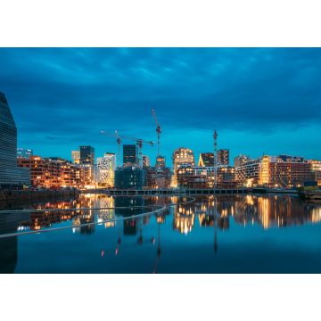 Lais Puzzle - Oslo, Norwegen. Nachtansicht Böschung und mehrstöckiges Wohnhaus im Stadtteil Gamle Oslo - 1.000 Teile