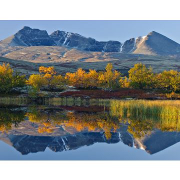 Lais Puzzle - Spiegelung des Berges Rondslottet in einem kleinen See. Rondane-Nationalpark, Norwegen - 40, 100, 200, 500, 1.000 & 2.000 Teile