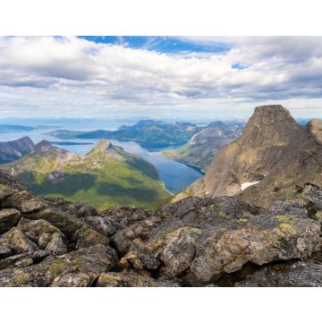 Lais Puzzle - Landschaft mit dem norwegischen Nationalberg Stetind im Vordergrund - 40, 100, 200, 500, 1.000 & 2.000 Teile