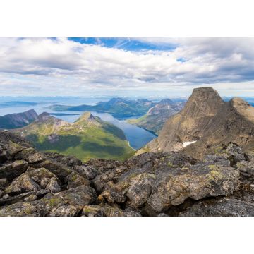 Lais Puzzle - Landschaft mit dem norwegischen Nationalberg Stetind im Vordergrund - 1.000 Teile