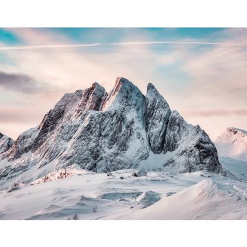 Lais Puzzle - Schneebedeckter Berg mit farbigem Himmel auf dem Berg Segla auf der Insel Senja im Winter in Norwegen - 40, 100, 200, 500, 1.000 & 2.000 Teile