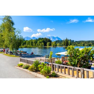 Lais Puzzle - Ufer des Schwarzsees an einem schönen sonnigen Sommertag in der Nähe von Kitzbühel, Tirol, Österreich - 2.000 Teile
