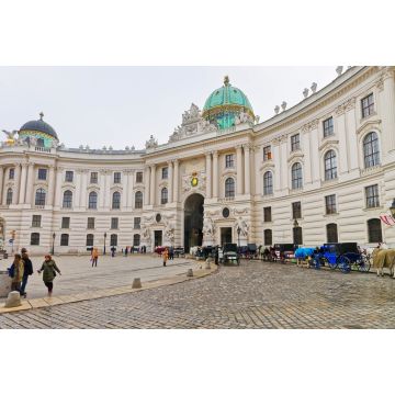 Lais Puzzle - Menschen im St. Michael Flügel der Hofburg in Wien - 2.000 Teile