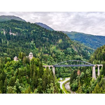 Lais Puzzle - Die Trisanna-Brücke und Schloss Wiesberg in Tirol, Österreichische Alpen - 40, 100, 200, 500, 1.000 & 2.000 Teile