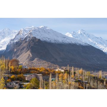 Lais Puzzle - Hunza-Tal im Herbst, umgeben von der Karakoram-Bergkette in Gilgit Baltistan, Pakistan - 2.000 Teile