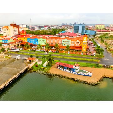 Lais Puzzle - Colon ist ein Seehafen an der Karibikküste von Panama - 40, 100, 200, 500, 1.000 & 2.000 Teile