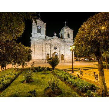 Lais Puzzle - Nachtansicht der Kathedrale von Huancayo in Peru - 40, 100, 200, 500, 1.000 & 2.000 Teile