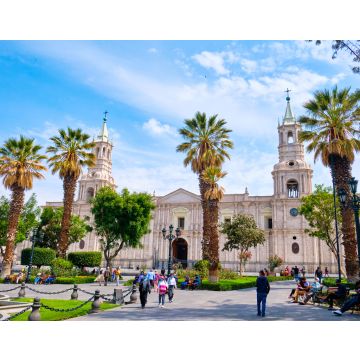 Lais Puzzle - Basilika-Kathedrale von Arequipa in Peru - 40, 100, 200, 500, 1.000 & 2.000 Teile