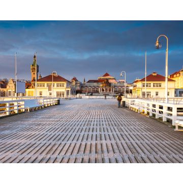 Lais Puzzle - Kalter Morgen, Pier in Sopot bei Sonnenaufgang mit erstaunlich buntem Himmel. Winter in Polen - 40, 100, 200, 500, 1.000 & 2.000 Teile
