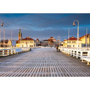 Lais Puzzle - Kalter Morgen, Pier in Sopot bei Sonnenaufgang mit erstaunlich buntem Himmel. Winter in Polen - 1.000 Teile