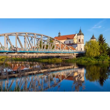 Lais Puzzle - Blick auf die Brücke über den Fluss Narew und die Barockkirche in der Stadt Tykocin, Podlasie, Polen - 2.000 Teile