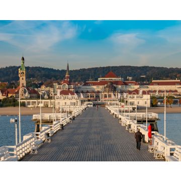Lais Puzzle - Der Pier von Sopot und die schöne Stadtansicht von Sopot, Polen - 40, 100, 200, 500, 1.000 & 2.000 Teile