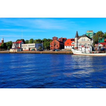 Lais Puzzle - Ustka, Pommern, Polen - Ustka Seehafen Peers und Schiffe und die Ostseeküste - 2.000 Teile