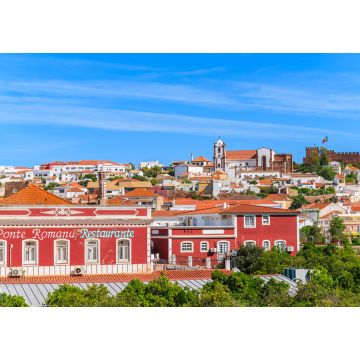 Lais Puzzle - Restaurantgebäude in der Stadt Silves, die für die am besten erhaltene Burg der Algarve-Region bekannt ist, Portugal - 1.000 Teile
