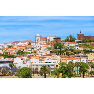 Lais Puzzle - Blick auf die Gebäude der Stadt Silves mit der berühmten Burg und der Kathedrale, Algarve-Region, Portugal - 2.000 Teile