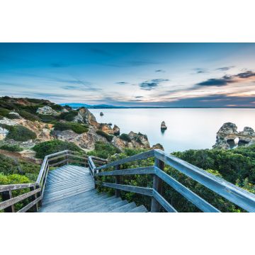 Lais Puzzle - Holzsteg zum schönen Strand Praia do Camilo an der Küste der Algarve-Region, Portugal - 2.000 Teile