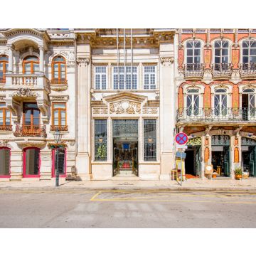 Lais Puzzle - Blick auf die schönen alten Fassaden von Gebäuden im Jugendstil in der Stadt Aveiro in Portugal - 40, 100, 200, 500, 1.000 & 2.000 Teile