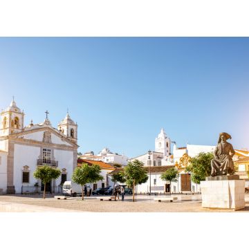 Lais Puzzle - Blick auf das Zentrum der Altstadt mit der Kirche Santa Maria in Lagos im Süden Portugals - 1.000 Teile