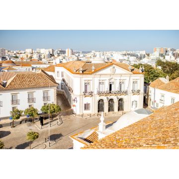 Lais Puzzle - Stadtansicht von oben auf die Altstadt mit schönen Dächern in Faro im Süden Portugals - 2.000 Teile