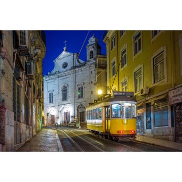Lais Puzzle - Straßenbahn der Linie 28 in Lissabon, Portugal, bei Nacht - 2.000 Teile
