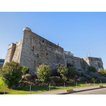 Lais Puzzle - Alte Steinmauern der Zitadelle von Cascais (Cidadela de Cascais) in Cascais, Portugal, an einem sonnigen Tag im Sommer - 40, 100, 200, 500, 1.000 & 2.000 Teile