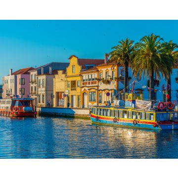 Lais Puzzle - Moliceiro-Boote beim Anlegen am zentralen Kanal in Aveiro, Portugal - 40, 100, 200, 500, 1.000 & 2.000 Teile