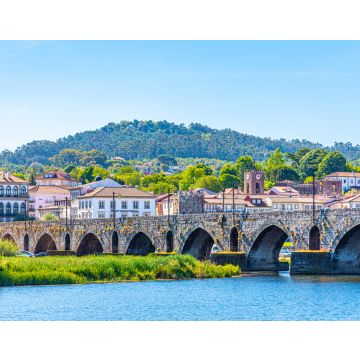 Lais Puzzle - Flussufer des Dorfes Ponte de Lima in Portugal - 40, 100, 200, 500, 1.000 & 2.000 Teile