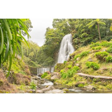 Lais Puzzle - Ribeira dos Caldeiroes, ein System von Wasserfällen auf den Azoren - 2.000 Teile