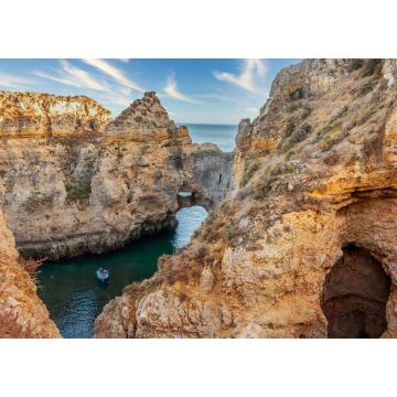 Lais Puzzle - Blaues Boot auf einer felsigen Höhle an der Ponta da Piedade, Lagos, einer der schönsten Strandabschnitte der Algarve - Portugal - 1.000 Teile