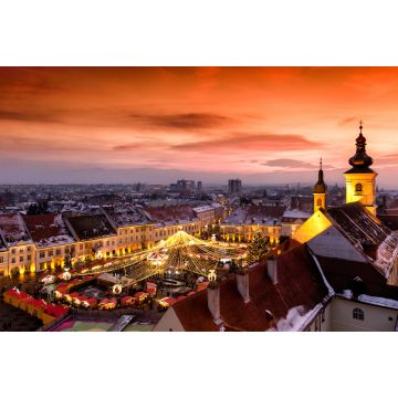 Lais Puzzle - Weihnachtsmarkt in Sibiu, Siebenbürgen, Rumänien. Wunderschöner Sonnenuntergang im Herzen von Siebenbürgen. Stadt auch bekannt als Hermannstadt - 2.000 Teile