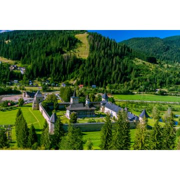 Lais Puzzle - Blick auf das Sucevita-Kloster, im Norden Rumäniens - 2.000 Teile