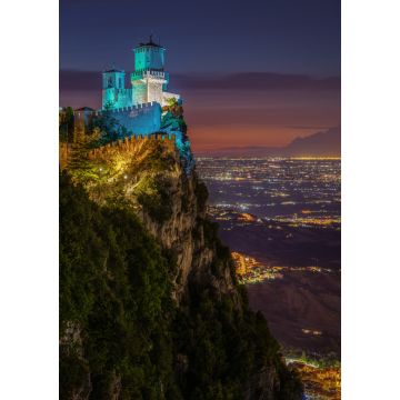 Lais Puzzle - Beeindruckender Blick auf den Sonnenuntergang am Monte Titano und den Guaita-Turm in der Republik San Marino - 1.000 Teile