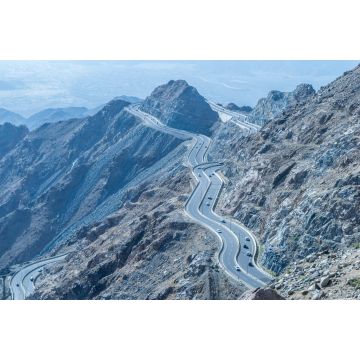 Lais Puzzle - Al Hada Mountain in Taif City, Saudi-Arabien, mit schöner Aussicht auf die Berge und die Al Hada Straße zwischen den Bergen - 2.000 Teile