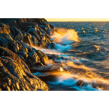 Lais Puzzle - Wellen brechen gegen das Ufer des Vätternsees, Schweden - 2.000 Teile