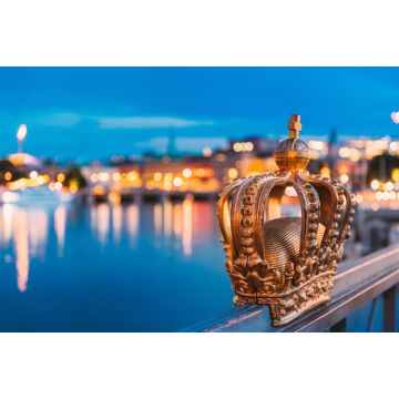 Lais Puzzle - Stockholm, Schweden. Skeppsholmsbron - Skeppsholm Brücke mit seiner berühmten goldenen Krone in der Nacht Lichter. Berühmter beliebter Ort Wahrzeichen Ziel. Skandinavien Reisen - 2.000 Teile