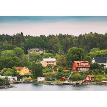 Lais Puzzle - Schweden. Schöne rote und gelbe schwedische Holzblockhäuser Häuser auf felsigen Insel Küste im Sommer Abend - 1.000 Teile