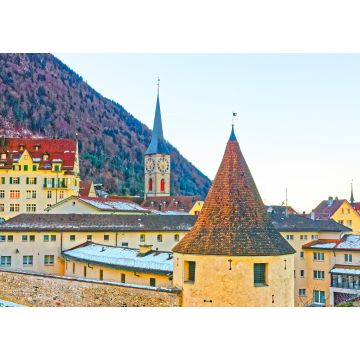 Lais Puzzle - Turm und Kirche von St. Martin in Chur am Morgen. Chur ist die Hauptstadt des Kantons Graubünden in der Schweiz - 1.000 Teile