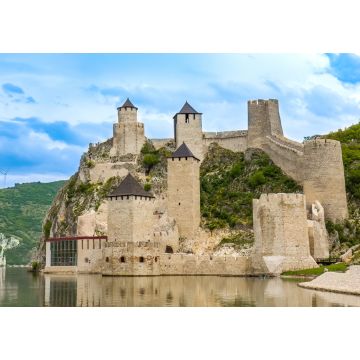 Lais Puzzle - Restaurierte mittelalterliche Burg Golubac in der Djerdap-Schlucht in Serbien - 1.000 Teile