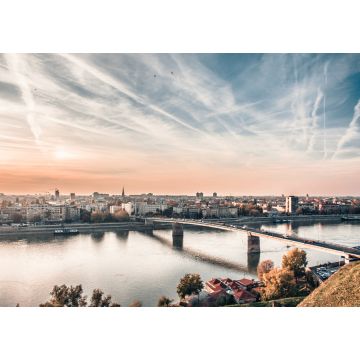Lais Puzzle - Panorama von Novi Sad von der Festung Petrovaradin, Brücke über die Donau an einem schönen sonnigen Tag - 1.000 Teile