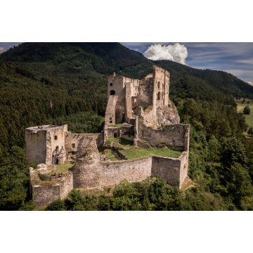 Lais Puzzle - Luftaufnahme der Burg Likava im Dorf Likavka in der Slowakei - 2.000 Teile