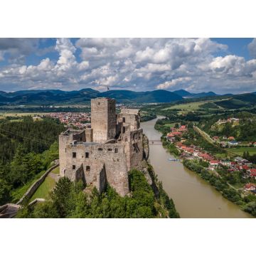 Lais Puzzle - Luftaufnahme des Schlosses in der Gemeinde Strecno in der Slowakei - 1.000 Teile