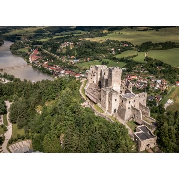 Lais Puzzle - Luftaufnahme des Schlosses in der Gemeinde Strecno in der Slowakei - 1.000 Teile