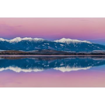 Lais Puzzle - Winterlandschaft bei Sonnenuntergang. Schneebedeckte Berge spiegeln sich im See. Stausee Liptovska Mara mit der Westlichen Tatra im Hintergrund, Slowakei, Europa - 2.000 Teile